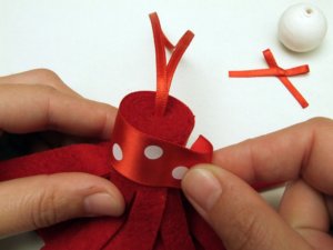 Filc karácsonyfadísz