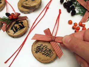 faszelet karácsonyfadísz