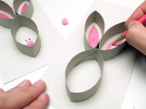 Nyuszik papírgurigából